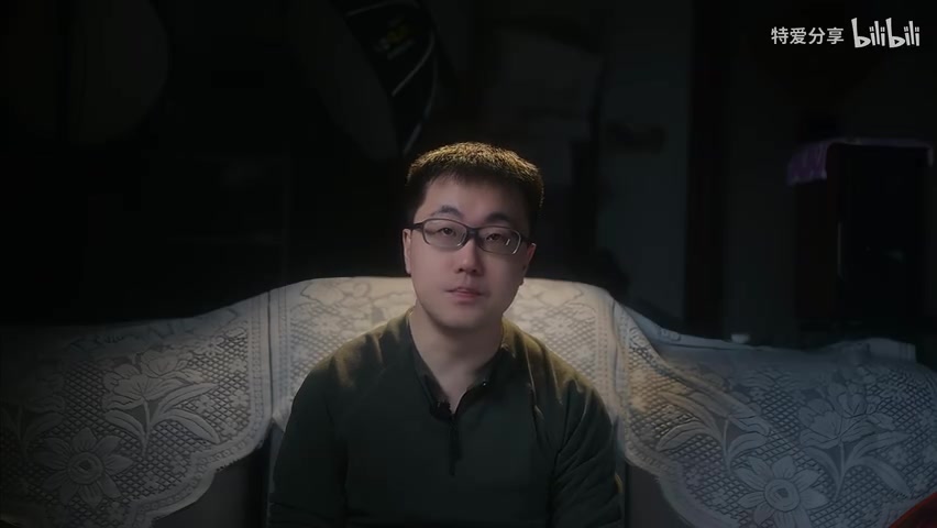 父亲在银行/法院的正常签名对比