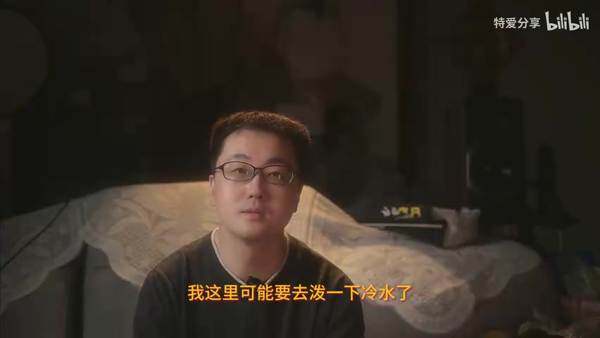 固件菜单中"像素变化"与"包围曝光"连动选项