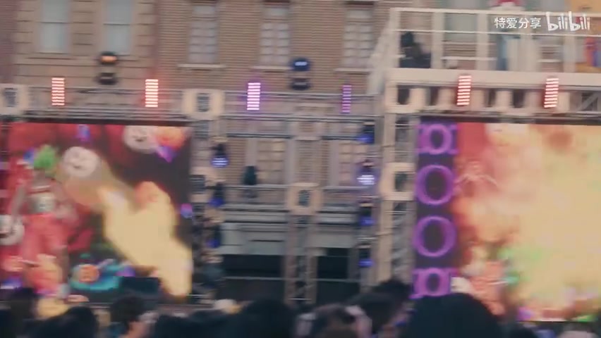 "HELL!" 全场呐喊画面