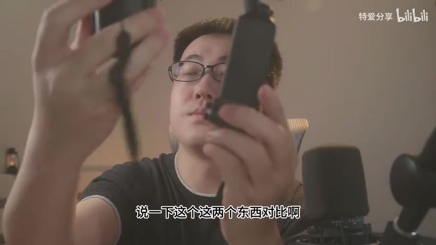 磁吸螺丝刀吸附在兔笼框上