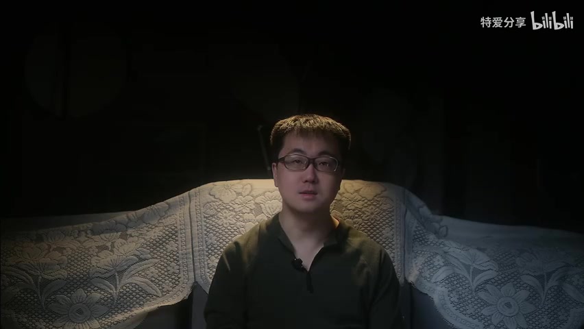 手机防水袋/雨衣/拖鞋等装备展示